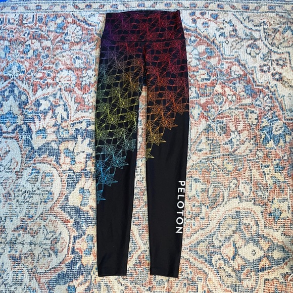 Wear It To Heart Pants - WITH Wear It To Heart x Peloton Pride 2020 Leggings SZ XS EUC